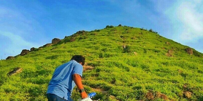 Bukit Teletubbies via Destinasiwisatabanten.wordpresscom, 1. Pantai Kelapa Tujuh, 2. Pulau Merak Besar, 3. Pulau Merak Kecil, 4. Gunung Batu Lawang, 5. Pantai Anyer Cilegon, 6. Rawa Arum Cilegon, 7. Gunung Batur, 8. Krakatau Country Club, 9. Masjid Agung Nurul Ikhlas, 10. Kolam Renang Metro, 11. Cagar Alam Gunung Tukung Gede, 12. Bukit Teletubbies, 13. Batu Gambir, 14. Café Oregano, 15. Cilegon Green Waterpark, 16. Krakatau Bike Park, 17. Sate Bebek Asmawi di Jombang Cilegon, 18. Kratau Junction Infinite Jogging Track, 19. Taman Coca Cola, 20. Masjid Sumpah, 21. Alun-Alun Cilegon, 22. Waduk Krakatau Steel, 23. Mayfield Mall, 24. Wisata Kuliner di Saung Edi, 25. Krakatau Jungle Park, 26. Istana Pasir Temiang, 27. Pantai Pulorida, 28. Villa Ternak Cikerai, 30. Keindahan Puncak Ciperahu, 31. Kampung Lukis, 32. Kampung Wisata UMKM, 33. Agrowisata Waras Farm, 34. Wisata Gunung Pinang, 35. Taman Layak Anak Cilegon, 36. Pantai Tanjung Sari, 37. Pantai Mabak Cilegon, 38. Cilegon Park