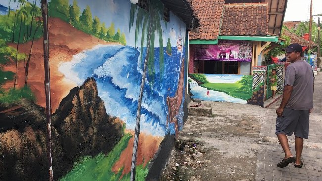 Kampung Lukis Cilegon via Youtube, 1. Pantai Kelapa Tujuh, 2. Pulau Merak Besar, 3. Pulau Merak Kecil, 4. Gunung Batu Lawang, 5. Pantai Anyer Cilegon, 6. Rawa Arum Cilegon, 7. Gunung Batur, 8. Krakatau Country Club, 9. Masjid Agung Nurul Ikhlas, 10. Kolam Renang Metro, 11. Cagar Alam Gunung Tukung Gede, 12. Bukit Teletubbies, 13. Batu Gambir, 14. Café Oregano, 15. Cilegon Green Waterpark, 16. Krakatau Bike Park, 17. Sate Bebek Asmawi di Jombang Cilegon, 18. Kratau Junction Infinite Jogging Track, 19. Taman Coca Cola, 20. Masjid Sumpah, 21. Alun-Alun Cilegon, 22. Waduk Krakatau Steel, 23. Mayfield Mall, 24. Wisata Kuliner di Saung Edi, 25. Krakatau Jungle Park, 26. Istana Pasir Temiang, 27. Pantai Pulorida, 28. Villa Ternak Cikerai, 30. Keindahan Puncak Ciperahu, 31. Kampung Lukis, 32. Kampung Wisata UMKM, 33. Agrowisata Waras Farm, 34. Wisata Gunung Pinang, 35. Taman Layak Anak Cilegon, 36. Pantai Tanjung Sari, 37. Pantai Mabak Cilegon, 38. Cilegon Park