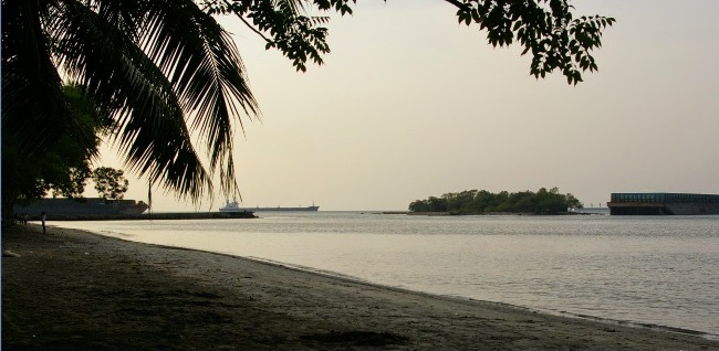 Pantai kelapa tujuh, 1. Pantai Kelapa Tujuh, 2. Pulau Merak Besar, 3. Pulau Merak Kecil, 4. Gunung Batu Lawang, 5. Pantai Anyer Cilegon, 6. Rawa Arum Cilegon, 7. Gunung Batur, 8. Krakatau Country Club, 9. Masjid Agung Nurul Ikhlas, 10. Kolam Renang Metro, 11. Cagar Alam Gunung Tukung Gede, 12. Bukit Teletubbies, 13. Batu Gambir, 14. Café Oregano, 15. Cilegon Green Waterpark, 16. Krakatau Bike Park, 17. Sate Bebek Asmawi di Jombang Cilegon, 18. Kratau Junction Infinite Jogging Track, 19. Taman Coca Cola, 20. Masjid Sumpah, 21. Alun-Alun Cilegon, 22. Waduk Krakatau Steel, 23. Mayfield Mall, 24. Wisata Kuliner di Saung Edi, 25. Krakatau Jungle Park, 26. Istana Pasir Temiang, 27. Pantai Pulorida, 28. Villa Ternak Cikerai, 30. Keindahan Puncak Ciperahu, 31. Kampung Lukis, 32. Kampung Wisata UMKM, 33. Agrowisata Waras Farm, 34. Wisata Gunung Pinang, 35. Taman Layak Anak Cilegon, 36. Pantai Tanjung Sari, 37. Pantai Mabak Cilegon, 38. Cilegon Park
