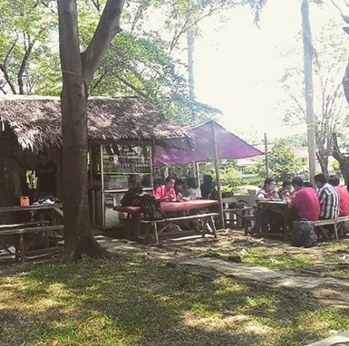 Taman Coca Cola, 1. Pantai Kelapa Tujuh, 2. Pulau Merak Besar, 3. Pulau Merak Kecil, 4. Gunung Batu Lawang, 5. Pantai Anyer Cilegon, 6. Rawa Arum Cilegon, 7. Gunung Batur, 8. Krakatau Country Club, 9. Masjid Agung Nurul Ikhlas, 10. Kolam Renang Metro, 11. Cagar Alam Gunung Tukung Gede, 12. Bukit Teletubbies, 13. Batu Gambir, 14. Café Oregano, 15. Cilegon Green Waterpark, 16. Krakatau Bike Park, 17. Sate Bebek Asmawi di Jombang Cilegon, 18. Kratau Junction Infinite Jogging Track, 19. Taman Coca Cola, 20. Masjid Sumpah, 21. Alun-Alun Cilegon, 22. Waduk Krakatau Steel, 23. Mayfield Mall, 24. Wisata Kuliner di Saung Edi, 25. Krakatau Jungle Park, 26. Istana Pasir Temiang, 27. Pantai Pulorida, 28. Villa Ternak Cikerai, 30. Keindahan Puncak Ciperahu, 31. Kampung Lukis, 32. Kampung Wisata UMKM, 33. Agrowisata Waras Farm, 34. Wisata Gunung Pinang, 35. Taman Layak Anak Cilegon, 36. Pantai Tanjung Sari, 37. Pantai Mabak Cilegon, 38. Cilegon Park