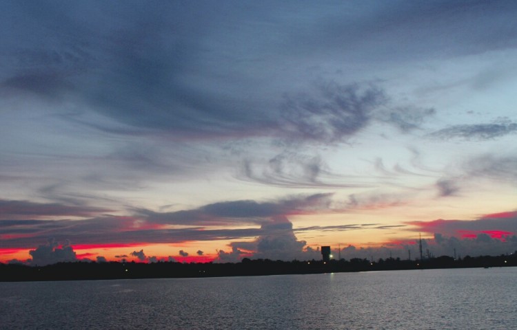 Waduk Krakatau Steel, 1. Pantai Kelapa Tujuh, 2. Pulau Merak Besar, 3. Pulau Merak Kecil, 4. Gunung Batu Lawang, 5. Pantai Anyer Cilegon, 6. Rawa Arum Cilegon, 7. Gunung Batur, 8. Krakatau Country Club, 9. Masjid Agung Nurul Ikhlas, 10. Kolam Renang Metro, 11. Cagar Alam Gunung Tukung Gede, 12. Bukit Teletubbies, 13. Batu Gambir, 14. Café Oregano, 15. Cilegon Green Waterpark, 16. Krakatau Bike Park, 17. Sate Bebek Asmawi di Jombang Cilegon, 18. Kratau Junction Infinite Jogging Track, 19. Taman Coca Cola, 20. Masjid Sumpah, 21. Alun-Alun Cilegon, 22. Waduk Krakatau Steel, 23. Mayfield Mall, 24. Wisata Kuliner di Saung Edi, 25. Krakatau Jungle Park, 26. Istana Pasir Temiang, 27. Pantai Pulorida, 28. Villa Ternak Cikerai, 30. Keindahan Puncak Ciperahu, 31. Kampung Lukis, 32. Kampung Wisata UMKM, 33. Agrowisata Waras Farm, 34. Wisata Gunung Pinang, 35. Taman Layak Anak Cilegon, 36. Pantai Tanjung Sari, 37. Pantai Mabak Cilegon, 38. Cilegon Park