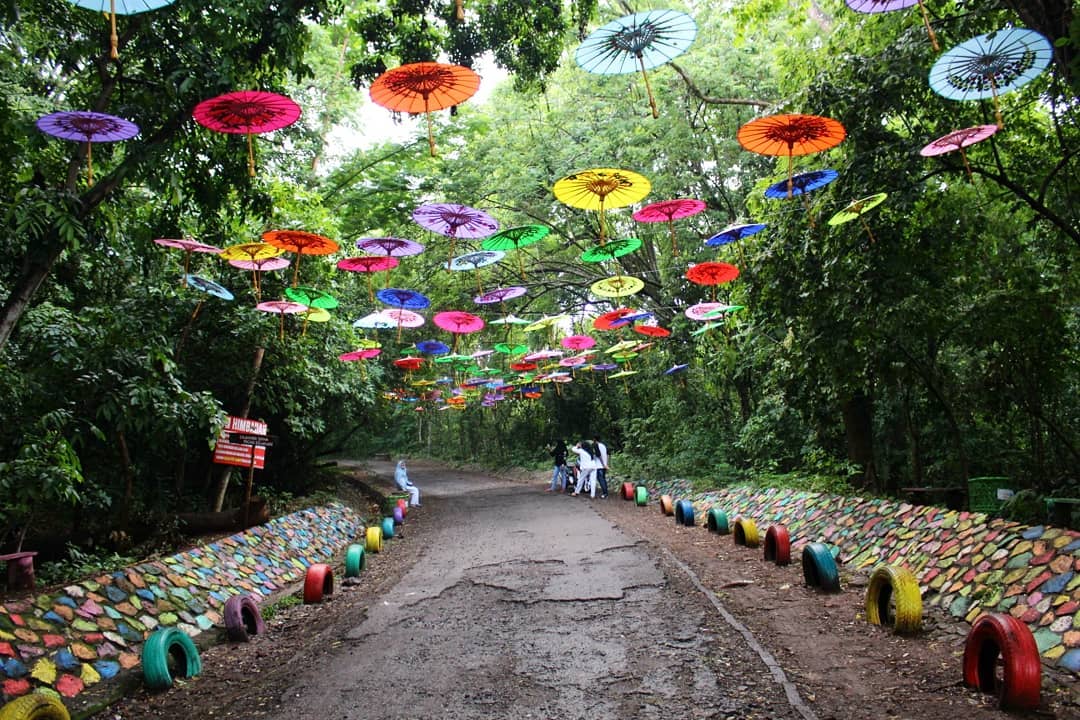 Wisata Gunung Pinang, 1. Pantai Kelapa Tujuh, 2. Pulau Merak Besar, 3. Pulau Merak Kecil, 4. Gunung Batu Lawang, 5. Pantai Anyer Cilegon, 6. Rawa Arum Cilegon, 7. Gunung Batur, 8. Krakatau Country Club, 9. Masjid Agung Nurul Ikhlas, 10. Kolam Renang Metro, 11. Cagar Alam Gunung Tukung Gede, 12. Bukit Teletubbies, 13. Batu Gambir, 14. Café Oregano, 15. Cilegon Green Waterpark, 16. Krakatau Bike Park, 17. Sate Bebek Asmawi di Jombang Cilegon, 18. Kratau Junction Infinite Jogging Track, 19. Taman Coca Cola, 20. Masjid Sumpah, 21. Alun-Alun Cilegon, 22. Waduk Krakatau Steel, 23. Mayfield Mall, 24. Wisata Kuliner di Saung Edi, 25. Krakatau Jungle Park, 26. Istana Pasir Temiang, 27. Pantai Pulorida, 28. Villa Ternak Cikerai, 30. Keindahan Puncak Ciperahu, 31. Kampung Lukis, 32. Kampung Wisata UMKM, 33. Agrowisata Waras Farm, 34. Wisata Gunung Pinang, 35. Taman Layak Anak Cilegon, 36. Pantai Tanjung Sari, 37. Pantai Mabak Cilegon, 38. Cilegon Park