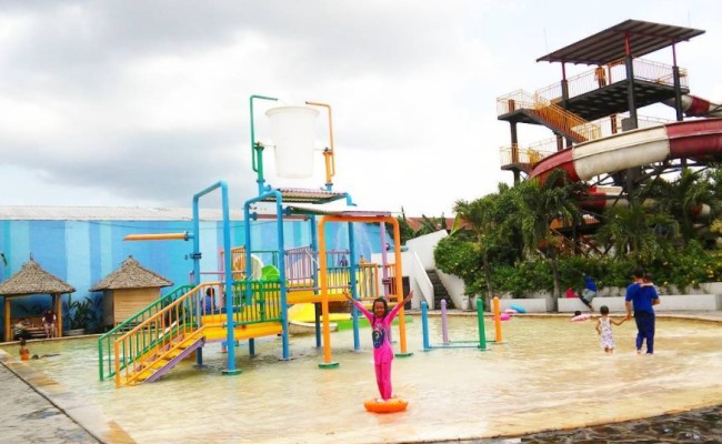 Balong Waterpark via Ig @kuatrahayu, 1. Pantai Parangtritis, 2. Gumuk Pasir Parangkusumo, 3. Kebun Buah Mangunan, 4. Hutan Pinus Dlingo, 5. Puncak Becici Dlingo, 6. Air Terjun Ledok Pokoh (Lepo), 7. Seribu Batu Songgo Langit, 8. Karst Tubing Sedayu, 9. Kampung Edukasi Watu Lumbung, 10. Pantai Kuwaru, 11. Pantai Pandansari, 12. Kebun Buah Naga Pantai Pandansari, 13. Pantai Samas, 14. Pantai Gua Cemara, 15. Kampung Batik Giriloyo, 16. Makam Imogiri, 17. Gua Gajah, 18. Gua Selarong, 19. Gua Cerme, 20. Tirta Tamansari, 21. Balong Waterpark, 22. Kids Fun, 23. Bukit Lintang Sewu, 24. Pabrik Gula Madukismo, 25. Tebing Watu Mabur, 26. Gardu Pandang Bukit Mojo Gumelem, 27. Galaxy Waterpark, 28. Hutan Pinus Pengger, 29. Pantai Pandansimo Bantul, 30. Jurang Tembelan, 31. Watu Goyang, 32. Watu Ngadek, 33. Gardu Pandang Pinus Asri, 34. Watu Amben, 35. Jembatan Soka, 36. Air Terjun Seribu Batu, 37. Air Terjun Tuwondo, 38. Curug Banyunibo, 39. Grojogan Pucung, 40. Pantai Baru, 41. Pantai Baros, 42. Bukit Panguk Kediwung Bantul, 43. Air Terjun Kedung Pengilon, 44. Kebun Bunga Celosia, Resoinangun Garden*, 45. Pasar Seni Gabusan Pusat, 46. Desa Wisata Tembi Bantul, 47. Bukit Bego Imogiri Bantul, 48. Pemandian Air Panas Parang Wedang, 49. Air Terjun Randusari, 50. Pantai Depok, 51. Curug Pulosari, 52. Perengan Park, 53. Pintu Langit Dahromo, 54. Ekowisata Jatisari Dlingo, 55. Bukit Parang Endog, Dekat Bantul, 56. Puncak Sosok, 57. Hutan Pinus Mangunan, 58. Museum Dirgantara, 59. Pantai Cemara Sewu, 60. Pantai Parangkusumo, 61. Kampung Anggur Bantul, 62. Pantai Pelangi, 63. Puncak Bucu, 64. Museum Sejarah Purbakala Pleret, 65. Masjid Gedhe Mataram Kotagede, 66. Pantai Segoro Kidul, 67. Pantai Barchan, 68. Goa Jepang Bantul, 69. Museum Chocolate Monggo, 70. Watu Lawang Mangunan, 71. Edum Park Tegaldowo, 72. Taman Wisata Batu Kapal, 73. Gunung Wangi Bangkel, 74. Kedung Tolok, 75. Sendang Ngembel, 76. Taman Tino Sidin, 77. Bale Banjar Sangkring, 78. Kalinampu Natural Park, 79. Grand Puri Waterpark, 80. Pasar Kebon Empring, 81. Taman Tempuran Cikal, 82. Setren Opak, 83. Taman Glugut, 84. Museum HM Soeharto, 85. Museum Wayang Kekayon, 86. Museum History of Java, 87. Desa Wisata Gerabah Kasongan, 88. Sentra Kulit Manding, 89. Taman Senja Ngelo, 90. Jembatan Selopamioro, 91. Puncak Gebang, 92. Bukit Cinomati, 93. Taman Bunga Asri, 94. Telogo Potorono