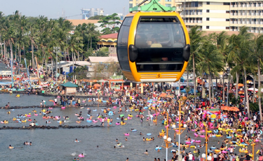 Pantai Ancol Ramai Pengunjung via Harianterbit, Lokasi dan Rute Menuju Pantai Ancol, Sejarah Singkat Pantai Ancol, Aktivitas Seru di Pantai Ancol, Daya Tarik Pantai Ancol, Fasilitas di Pantai Ancol, Jam Operasional Pantai Ancol, Harga Tiket Masuk Pantai Ancol, Tips Liburan ke Pantai Ancol