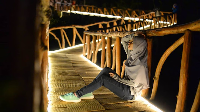 Seribu Batu Songgo Langit, Mangunan, Bantul (Image Soruce: Ig/rainy._), 1. Pantai Parangtritis, 2. Gumuk Pasir Parangkusumo, 3. Kebun Buah Mangunan, 4. Hutan Pinus Dlingo, 5. Puncak Becici Dlingo, 6. Air Terjun Ledok Pokoh (Lepo), 7. Seribu Batu Songgo Langit, 8. Karst Tubing Sedayu, 9. Kampung Edukasi Watu Lumbung, 10. Pantai Kuwaru, 11. Pantai Pandansari, 12. Kebun Buah Naga Pantai Pandansari, 13. Pantai Samas, 14. Pantai Gua Cemara, 15. Kampung Batik Giriloyo, 16. Makam Imogiri, 17. Gua Gajah, 18. Gua Selarong, 19. Gua Cerme, 20. Tirta Tamansari, 21. Balong Waterpark, 22. Kids Fun, 23. Bukit Lintang Sewu, 24. Pabrik Gula Madukismo, 25. Tebing Watu Mabur, 26. Gardu Pandang Bukit Mojo Gumelem, 27. Galaxy Waterpark, 28. Hutan Pinus Pengger, 29. Pantai Pandansimo Bantul, 30. Jurang Tembelan, 31. Watu Goyang, 32. Watu Ngadek, 33. Gardu Pandang Pinus Asri, 34. Watu Amben, 35. Jembatan Soka, 36. Air Terjun Seribu Batu, 37. Air Terjun Tuwondo, 38. Curug Banyunibo, 39. Grojogan Pucung, 40. Pantai Baru, 41. Pantai Baros, 42. Bukit Panguk Kediwung Bantul, 43. Air Terjun Kedung Pengilon, 44. Kebun Bunga Celosia, Resoinangun Garden*, 45. Pasar Seni Gabusan Pusat, 46. Desa Wisata Tembi Bantul, 47. Bukit Bego Imogiri Bantul, 48. Pemandian Air Panas Parang Wedang, 49. Air Terjun Randusari, 50. Pantai Depok, 51. Curug Pulosari, 52. Perengan Park, 53. Pintu Langit Dahromo, 54. Ekowisata Jatisari Dlingo, 55. Bukit Parang Endog, Dekat Bantul, 56. Puncak Sosok, 57. Hutan Pinus Mangunan, 58. Museum Dirgantara, 59. Pantai Cemara Sewu, 60. Pantai Parangkusumo, 61. Kampung Anggur Bantul, 62. Pantai Pelangi, 63. Puncak Bucu, 64. Museum Sejarah Purbakala Pleret, 65. Masjid Gedhe Mataram Kotagede, 66. Pantai Segoro Kidul, 67. Pantai Barchan, 68. Goa Jepang Bantul, 69. Museum Chocolate Monggo, 70. Watu Lawang Mangunan, 71. Edum Park Tegaldowo, 72. Taman Wisata Batu Kapal, 73. Gunung Wangi Bangkel, 74. Kedung Tolok, 75. Sendang Ngembel, 76. Taman Tino Sidin, 77. Bale Banjar Sangkring, 78. Kalinampu Natural Park, 79. Grand Puri Waterpark, 80. Pasar Kebon Empring, 81. Taman Tempuran Cikal, 82. Setren Opak, 83. Taman Glugut, 84. Museum HM Soeharto, 85. Museum Wayang Kekayon, 86. Museum History of Java, 87. Desa Wisata Gerabah Kasongan, 88. Sentra Kulit Manding, 89. Taman Senja Ngelo, 90. Jembatan Selopamioro, 91. Puncak Gebang, 92. Bukit Cinomati, 93. Taman Bunga Asri, 94. Telogo Potorono