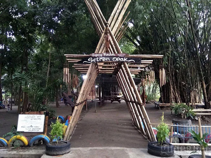 Setren Opak via Gudeg, 1. Pantai Parangtritis, 2. Gumuk Pasir Parangkusumo, 3. Kebun Buah Mangunan, 4. Hutan Pinus Dlingo, 5. Puncak Becici Dlingo, 6. Air Terjun Ledok Pokoh (Lepo), 7. Seribu Batu Songgo Langit, 8. Karst Tubing Sedayu, 9. Kampung Edukasi Watu Lumbung, 10. Pantai Kuwaru, 11. Pantai Pandansari, 12. Kebun Buah Naga Pantai Pandansari, 13. Pantai Samas, 14. Pantai Gua Cemara, 15. Kampung Batik Giriloyo, 16. Makam Imogiri, 17. Gua Gajah, 18. Gua Selarong, 19. Gua Cerme, 20. Tirta Tamansari, 21. Balong Waterpark, 22. Kids Fun, 23. Bukit Lintang Sewu, 24. Pabrik Gula Madukismo, 25. Tebing Watu Mabur, 26. Gardu Pandang Bukit Mojo Gumelem, 27. Galaxy Waterpark, 28. Hutan Pinus Pengger, 29. Pantai Pandansimo Bantul, 30. Jurang Tembelan, 31. Watu Goyang, 32. Watu Ngadek, 33. Gardu Pandang Pinus Asri, 34. Watu Amben, 35. Jembatan Soka, 36. Air Terjun Seribu Batu, 37. Air Terjun Tuwondo, 38. Curug Banyunibo, 39. Grojogan Pucung, 40. Pantai Baru, 41. Pantai Baros, 42. Bukit Panguk Kediwung Bantul, 43. Air Terjun Kedung Pengilon, 44. Kebun Bunga Celosia, Resoinangun Garden*, 45. Pasar Seni Gabusan Pusat, 46. Desa Wisata Tembi Bantul, 47. Bukit Bego Imogiri Bantul, 48. Pemandian Air Panas Parang Wedang, 49. Air Terjun Randusari, 50. Pantai Depok, 51. Curug Pulosari, 52. Perengan Park, 53. Pintu Langit Dahromo, 54. Ekowisata Jatisari Dlingo, 55. Bukit Parang Endog, Dekat Bantul, 56. Puncak Sosok, 57. Hutan Pinus Mangunan, 58. Museum Dirgantara, 59. Pantai Cemara Sewu, 60. Pantai Parangkusumo, 61. Kampung Anggur Bantul, 62. Pantai Pelangi, 63. Puncak Bucu, 64. Museum Sejarah Purbakala Pleret, 65. Masjid Gedhe Mataram Kotagede, 66. Pantai Segoro Kidul, 67. Pantai Barchan, 68. Goa Jepang Bantul, 69. Museum Chocolate Monggo, 70. Watu Lawang Mangunan, 71. Edum Park Tegaldowo, 72. Taman Wisata Batu Kapal, 73. Gunung Wangi Bangkel, 74. Kedung Tolok, 75. Sendang Ngembel, 76. Taman Tino Sidin, 77. Bale Banjar Sangkring, 78. Kalinampu Natural Park, 79. Grand Puri Waterpark, 80. Pasar Kebon Empring, 81. Taman Tempuran Cikal, 82. Setren Opak, 83. Taman Glugut, 84. Museum HM Soeharto, 85. Museum Wayang Kekayon, 86. Museum History of Java, 87. Desa Wisata Gerabah Kasongan, 88. Sentra Kulit Manding, 89. Taman Senja Ngelo, 90. Jembatan Selopamioro, 91. Puncak Gebang, 92. Bukit Cinomati, 93. Taman Bunga Asri, 94. Telogo Potorono