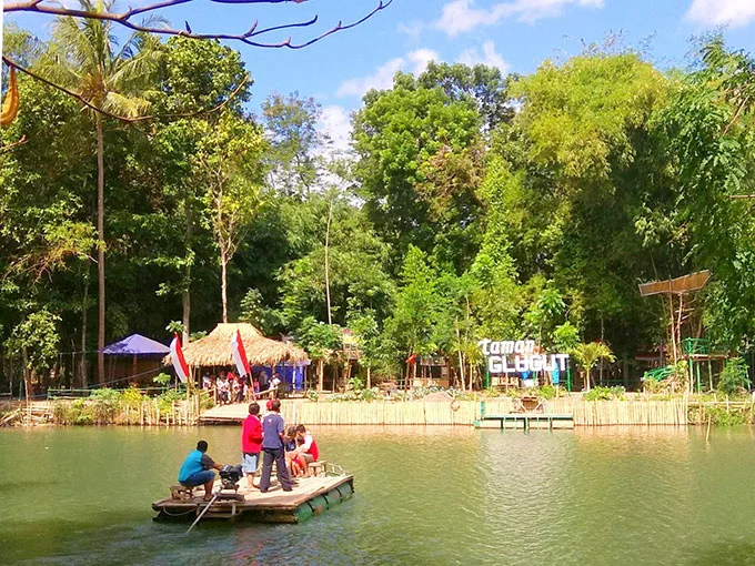 Taman Glugut, 1. Pantai Parangtritis, 2. Gumuk Pasir Parangkusumo, 3. Kebun Buah Mangunan, 4. Hutan Pinus Dlingo, 5. Puncak Becici Dlingo, 6. Air Terjun Ledok Pokoh (Lepo), 7. Seribu Batu Songgo Langit, 8. Karst Tubing Sedayu, 9. Kampung Edukasi Watu Lumbung, 10. Pantai Kuwaru, 11. Pantai Pandansari, 12. Kebun Buah Naga Pantai Pandansari, 13. Pantai Samas, 14. Pantai Gua Cemara, 15. Kampung Batik Giriloyo, 16. Makam Imogiri, 17. Gua Gajah, 18. Gua Selarong, 19. Gua Cerme, 20. Tirta Tamansari, 21. Balong Waterpark, 22. Kids Fun, 23. Bukit Lintang Sewu, 24. Pabrik Gula Madukismo, 25. Tebing Watu Mabur, 26. Gardu Pandang Bukit Mojo Gumelem, 27. Galaxy Waterpark, 28. Hutan Pinus Pengger, 29. Pantai Pandansimo Bantul, 30. Jurang Tembelan, 31. Watu Goyang, 32. Watu Ngadek, 33. Gardu Pandang Pinus Asri, 34. Watu Amben, 35. Jembatan Soka, 36. Air Terjun Seribu Batu, 37. Air Terjun Tuwondo, 38. Curug Banyunibo, 39. Grojogan Pucung, 40. Pantai Baru, 41. Pantai Baros, 42. Bukit Panguk Kediwung Bantul, 43. Air Terjun Kedung Pengilon, 44. Kebun Bunga Celosia, Resoinangun Garden*, 45. Pasar Seni Gabusan Pusat, 46. Desa Wisata Tembi Bantul, 47. Bukit Bego Imogiri Bantul, 48. Pemandian Air Panas Parang Wedang, 49. Air Terjun Randusari, 50. Pantai Depok, 51. Curug Pulosari, 52. Perengan Park, 53. Pintu Langit Dahromo, 54. Ekowisata Jatisari Dlingo, 55. Bukit Parang Endog, Dekat Bantul, 56. Puncak Sosok, 57. Hutan Pinus Mangunan, 58. Museum Dirgantara, 59. Pantai Cemara Sewu, 60. Pantai Parangkusumo, 61. Kampung Anggur Bantul, 62. Pantai Pelangi, 63. Puncak Bucu, 64. Museum Sejarah Purbakala Pleret, 65. Masjid Gedhe Mataram Kotagede, 66. Pantai Segoro Kidul, 67. Pantai Barchan, 68. Goa Jepang Bantul, 69. Museum Chocolate Monggo, 70. Watu Lawang Mangunan, 71. Edum Park Tegaldowo, 72. Taman Wisata Batu Kapal, 73. Gunung Wangi Bangkel, 74. Kedung Tolok, 75. Sendang Ngembel, 76. Taman Tino Sidin, 77. Bale Banjar Sangkring, 78. Kalinampu Natural Park, 79. Grand Puri Waterpark, 80. Pasar Kebon Empring, 81. Taman Tempuran Cikal, 82. Setren Opak, 83. Taman Glugut, 84. Museum HM Soeharto, 85. Museum Wayang Kekayon, 86. Museum History of Java, 87. Desa Wisata Gerabah Kasongan, 88. Sentra Kulit Manding, 89. Taman Senja Ngelo, 90. Jembatan Selopamioro, 91. Puncak Gebang, 92. Bukit Cinomati, 93. Taman Bunga Asri, 94. Telogo Potorono