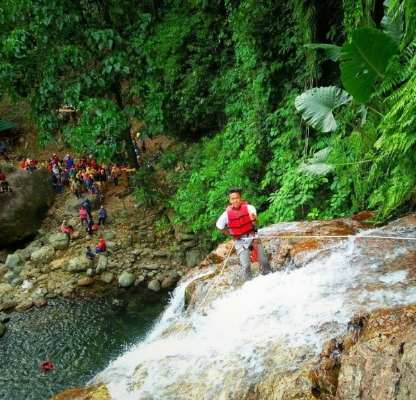 Air Terjun Banyu Nget, 1. Pantai Damas, 2. Pantai Karanggongso, 3. Pantai Prigi, 4. Pantai Blando, 5. Pantai Ngulung Wetan, 6. Pantai Ngadipuro, 7. Pantai Ngampiran, 8. Pantai Konang, 9. Pantai Taman Kili – Kili, 10. Pantai Pelang, 11. Wisata Rumah Apung, 12. Hutan Kota Trenggalek, 13. Bukit Banyon, 14. Gunung Gemblung Durenan, 15. Gunung Sepikul, 16. Gua Lowo, 17. Wisata Putri Maron, 18. Dam Bagong, 19. Goa Ngerit, 20. Pantai Simbaronce, 21. Wisata Edukasi Rumah Coklat, 22. Coban Rambat, 23. Air Terjun Banyu Nget, 24. Bukit Gembes, 25. Air Terjun Jurug Waru, 26. Pantai Pasir Putih Trenggalek, 27. Pantai Blado, 29. Hutan Mangrove Cengkrong, 30. Air Terjun Grobogan Sewu, 31. Air Terjun Kali Anjlok, 32. Alun-Alun Trenggalek, 33. Air Terjun Kedung Panas, 34. Air Terjun Ketro, 35. Air Terjun Jurug Menjalin, 36. Air Terjun Kali Jodo, 37. Air Terjun Songgolangit, 38. Air Terjun Jurug Terbang, 39. Air Terjun Pantai Pelang, 40. Gunung Prongos, 41. Puncak Jaas, 42. Bukit Mbendil, 43. Pantai Mbangko’an, 44. Pantai Wawaran, 45. Pantai Kapulogo, 46. Pantai Sumbreng, 47. Pantai Nggenjor