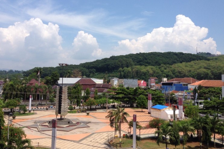 Alun-Alun Kota Banjar via Foursuare