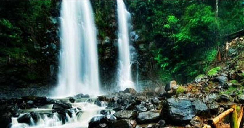 Curug Panganten, 1. Taman Langit Pengalengan, 2. Hutan Pinus Rahong, 3. Kampung Singkur Rahong, 4. Nuansa Riung Gunung, 5. Wayang Windu Panenjoan, 6. Situ Chaniwung, 7. Situ Cileunca, 8. Sunrise Point Cukul, 9. Bukit Panyawangan, 10. Penangkaran Rusa Kertamanah, 11. Rumah Pengabdi Setan, 12. Perkebunan Teh Malabar, 13. Perkebunan Teh Cukul, 14. Rumah Putih Cukul , 15. Curug Panganten, 16. Curug Ceret, 17. Sungai Palayangan, 18. Gunung Artapela, 19. Datar Pinus Camp, 20. Pemandian Air Panas Cibolang, 21. Peternakan Ultra Milk, 22. Glamping Cileunca, 23. Rafting Sungai Palayangan, 24. Jembatan Cinta, 25. Gunung Nini, 26. Situs Sejarah Rumah Bosscha, 27. Curug Mega, 28. Situs Rumah Adat Cikondang, 29. Wisata Gunung Wayang Pangalengan