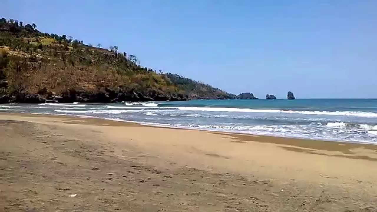 Pantai Konang via Youtube, 1. Pantai Damas, 2. Pantai Karanggongso, 3. Pantai Prigi, 4. Pantai Blando, 5. Pantai Ngulung Wetan, 6. Pantai Ngadipuro, 7. Pantai Ngampiran, 8. Pantai Konang, 9. Pantai Taman Kili – Kili, 10. Pantai Pelang, 11. Wisata Rumah Apung, 12. Hutan Kota Trenggalek, 13. Bukit Banyon, 14. Gunung Gemblung Durenan, 15. Gunung Sepikul, 16. Gua Lowo, 17. Wisata Putri Maron, 18. Dam Bagong, 19. Goa Ngerit, 20. Pantai Simbaronce, 21. Wisata Edukasi Rumah Coklat, 22. Coban Rambat, 23. Air Terjun Banyu Nget, 24. Bukit Gembes, 25. Air Terjun Jurug Waru, 26. Pantai Pasir Putih Trenggalek, 27. Pantai Blado, 29. Hutan Mangrove Cengkrong, 30. Air Terjun Grobogan Sewu, 31. Air Terjun Kali Anjlok, 32. Alun-Alun Trenggalek, 33. Air Terjun Kedung Panas, 34. Air Terjun Ketro, 35. Air Terjun Jurug Menjalin, 36. Air Terjun Kali Jodo, 37. Air Terjun Songgolangit, 38. Air Terjun Jurug Terbang, 39. Air Terjun Pantai Pelang, 40. Gunung Prongos, 41. Puncak Jaas, 42. Bukit Mbendil, 43. Pantai Mbangko’an, 44. Pantai Wawaran, 45. Pantai Kapulogo, 46. Pantai Sumbreng, 47. Pantai Nggenjor