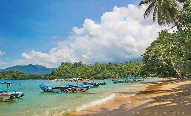 Pantai Karanggongso, 1. Pantai Damas, 2. Pantai Karanggongso, 3. Pantai Prigi, 4. Pantai Blando, 5. Pantai Ngulung Wetan, 6. Pantai Ngadipuro, 7. Pantai Ngampiran, 8. Pantai Konang, 9. Pantai Taman Kili – Kili, 10. Pantai Pelang, 11. Wisata Rumah Apung, 12. Hutan Kota Trenggalek, 13. Bukit Banyon, 14. Gunung Gemblung Durenan, 15. Gunung Sepikul, 16. Gua Lowo, 17. Wisata Putri Maron, 18. Dam Bagong, 19. Goa Ngerit, 20. Pantai Simbaronce, 21. Wisata Edukasi Rumah Coklat, 22. Coban Rambat, 23. Air Terjun Banyu Nget, 24. Bukit Gembes, 25. Air Terjun Jurug Waru, 26. Pantai Pasir Putih Trenggalek, 27. Pantai Blado, 29. Hutan Mangrove Cengkrong, 30. Air Terjun Grobogan Sewu, 31. Air Terjun Kali Anjlok, 32. Alun-Alun Trenggalek, 33. Air Terjun Kedung Panas, 34. Air Terjun Ketro, 35. Air Terjun Jurug Menjalin, 36. Air Terjun Kali Jodo, 37. Air Terjun Songgolangit, 38. Air Terjun Jurug Terbang, 39. Air Terjun Pantai Pelang, 40. Gunung Prongos, 41. Puncak Jaas, 42. Bukit Mbendil, 43. Pantai Mbangko’an, 44. Pantai Wawaran, 45. Pantai Kapulogo, 46. Pantai Sumbreng, 47. Pantai Nggenjor