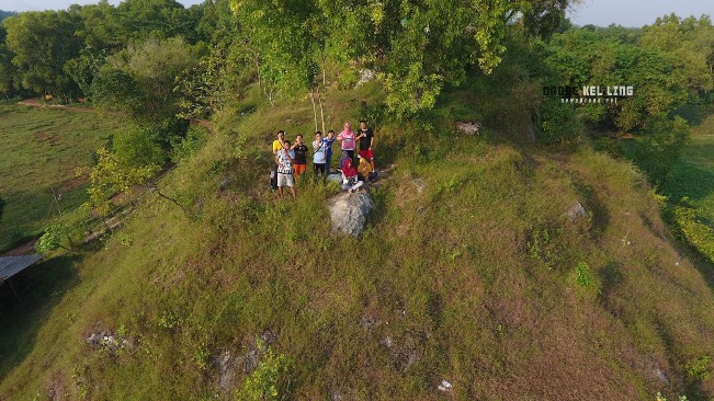 Gunung Lumut via Sewadrone
