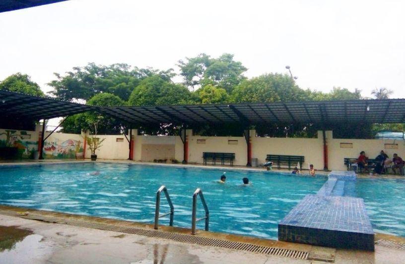 Kolam Renang Tretan via IG @isroatulazizah