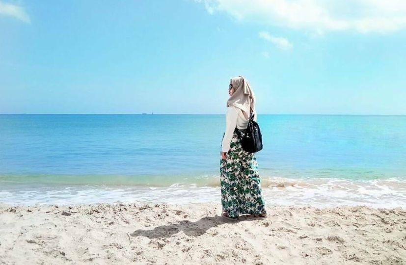 Pantai Siring Kemuning via IG @miftahikmaaah