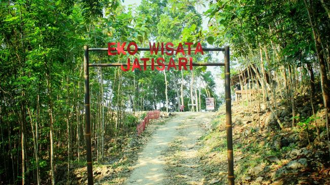 Ekowisata jatisari Dlingo Bantul, Lokasi Ekowisata Jatisari Dlingo, Rute Menuju Jatisari Ecopark Dlingo, Transportasi Menuju Jatisari Ecopark Dlingo, Jam Operasional Ekowisata Jatisari Seropan 3, Harga Tiket Masuk Ekowisata Jatisari Bantul, Tarif Parkir, Fasilitas di Ekowisata Jatisari Yogya, Kapan waktu Terbaik Mengunjungi Ekowisata Ini?, Daya Tarik Ekowisata Jatisari Bantul, Keunggulan Wisata Jatisari Dlingo, Penginapan di Sekitar Ekowisata Jatisari Dlingo, Makanan Khas dan Oleh-oleh