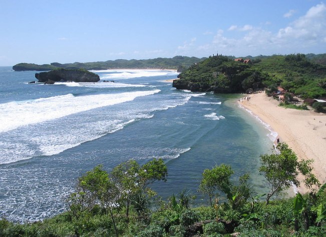 Keindahan Pantai Kuwaaru dari Ketinggian via Indonesiaexplorer, Lokasi Pantai Kuwaru, Rute Menuju ke Lokasi Pantai Kuwaru, Harga Tiket Masuk Pantai Kuwaru, Fasilitas di Pantai Kuwaru, Pesona Pantai Kuwaru yang Buat Kita Malas Pulang, Wahana yang Ada di Pantai Kuwaru, Objek Wisata di Dekat Pantai Kuwaru, Penginapan di Sekitar Pantai Kuwaru