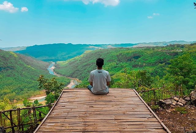 Menikmati Pemandangan di Jatisari Ecopark Dlingo, Lokasi Ekowisata Jatisari Dlingo, Rute Menuju Jatisari Ecopark Dlingo, Transportasi Menuju Jatisari Ecopark Dlingo, Jam Operasional Ekowisata Jatisari Seropan 3, Harga Tiket Masuk Ekowisata Jatisari Bantul, Tarif Parkir, Fasilitas di Ekowisata Jatisari Yogya, Kapan waktu Terbaik Mengunjungi Ekowisata Ini?, Daya Tarik Ekowisata Jatisari Bantul, Keunggulan Wisata Jatisari Dlingo, Penginapan di Sekitar Ekowisata Jatisari Dlingo, Makanan Khas dan Oleh-oleh