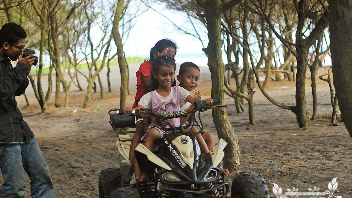 Naik ATV di Pantai Baru, Sekilas Tentang Pantai Baru Bantul, Alamat Pantai Baru serta Rute Menuju Lokasi, Harga Tiket Masuk Pantai Baru, Fasilitas Di Pantai Baru, Jam Operasional Pantai Baru, Keindahan Pantai Baru