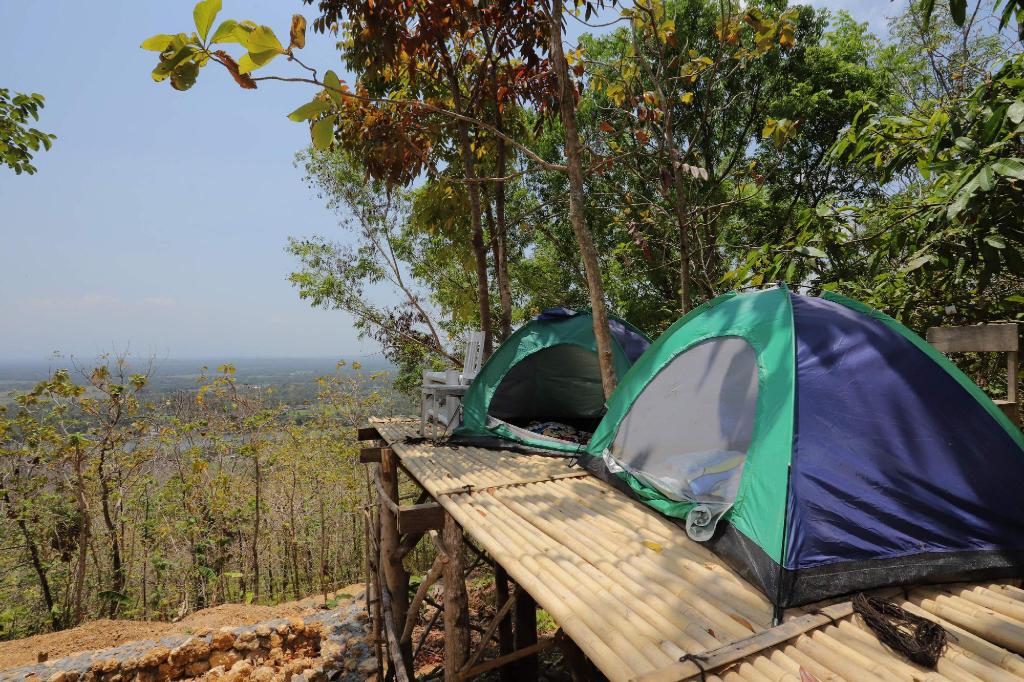 Camping via Agoda, Lokasi Wisata Kampung Edukasi Watu Lumbung, Rute Kampung Edukasi Watu Lumbung, Harga Tiket Masuk Kawasan Edukasi Watu Lumbung, Fasilitas Penunjang, Nilai Edukasi yang Bakal Didapat, Pesona Kampung Edukasi Watu Lumbung