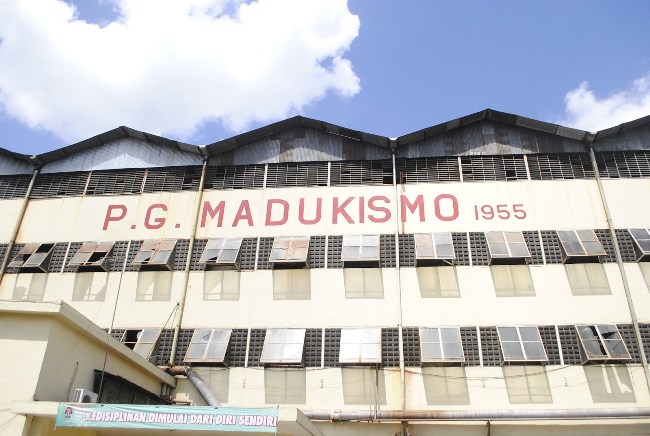 pabrik gula madukismo, Sejarah Singkat PG Madukismo, Lokasi Pabrik Gula Madukismo, Cara Menuju Lokasi Wisata Pabrik Gula Madukismo, Harga Tiket Masuk Pabrik Gula Madukismo, Jam Operasional Wisata Pabrik Gula, Fasilitas di PG Madukismo, Pesona Pabrik Gula Madukismo, Wisata Kuliner di PG Madukimsmo