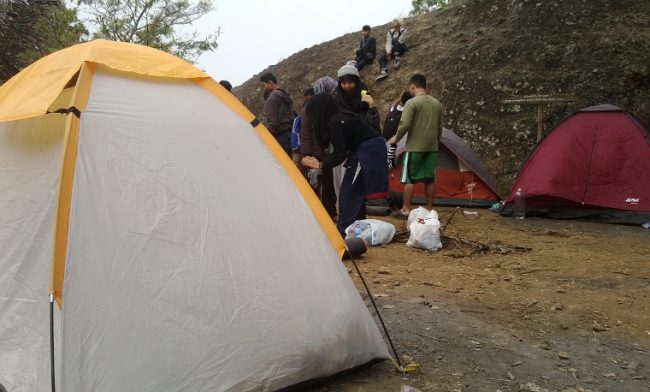 Camping di Gunung Api Purba Nglanggeran, Legenda Gunung Nglanggeran, Lokasi Gunung Nglanggeran, Rute Menuju Lokasi Gunung Nglanggeran, Harga Tiket Masuk Gunung Api Purba Nglanggeran, Fasilitas di Gunung Api Purba Nglanggeran, Karakteristik Gunung Nglanggeran, Kawasan Pendakian yang Populer , Pesona Keindahan Gunung Nglanggeran, Tips dan Saran