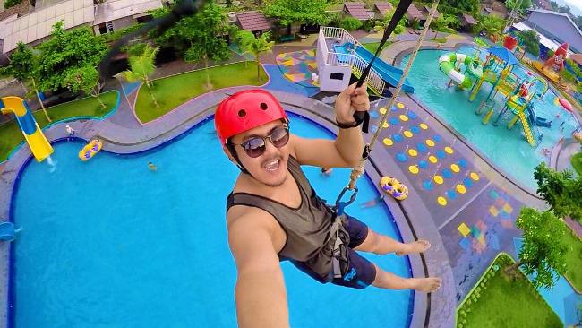 Permaian Flying Fox, Informasi Umum, Lokasi Galaxy Waterpark, Rute Menuju Galaxy Waterpark Jogja, Jam Operasional Waterpark, Harga Tiket Masuk Galaxy Waterpark, Fasilitas Pendukung di Wahana Bermain Air Galaxy Waterpark, Wahana Bermain Air Galaxy Water Park Jogja, Spesifikasi Wahana Air Galaxy Water Park Jogja, Mini Café, Tips dan Saran