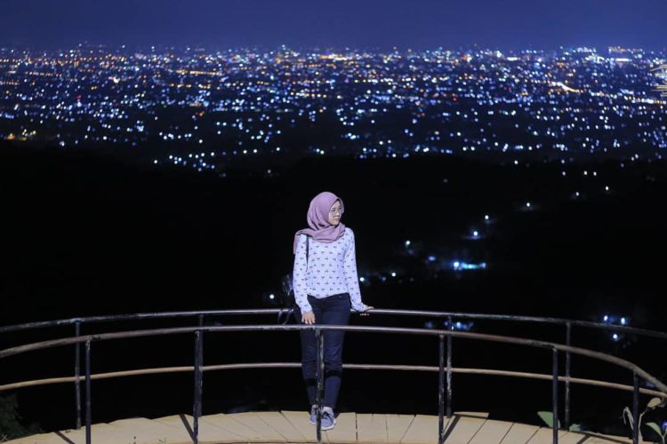 Melihat Lokasi Wisata Alam Watu Amben Jogja, Menaklukkan Rute Menuju Lokasi, Harga Tiket Masuk Wisata Alam Watu Amben, Waktu Paling Tepat untuk Berkunjung, Fasilitas Tambahan di Lokasi Wisata, Pesona Wisata Alam Watu Amben Jogja, Wisata Kuliner, Wisata alam di Sekitar Watu Amben Jogja, Tips dan Saran, Galeri Foto