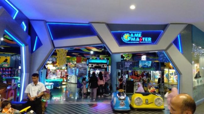 Game Master Cihampelas Walk via Traveloka, Mengenal Asal-Usul Cihempelas Walk, Daya Tarik Cihampeas Walk Bandung, Fasilitas Menarik di Mall Cihampelas Walk Bandung, Tips Mengunjungi Mall Cihampelas Walk Bandung