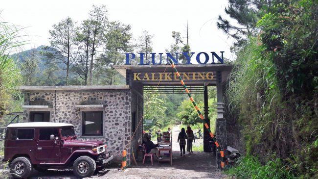 Plunyon Kalikuning via Annissa Saputri Travelingyuk, Lokasi Wisata Alam Kali Kuning, Rute Menuju Lokasi Wisata Alam kali kuning, Harga Tiket Masuk Wisata Alam Kali Kuning, Jam Buka Wawasan Wisata Alam Kali Kuning, Fasilitas Pendukung Wisata, Pesona Wisata Alam Kali Kuning, Tips Berlibur