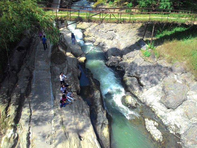 Santuy di Lava Bantal, Lokasi Wisata Alam Lava Bantal, Rute Menuju Lokasi Wisata Alam Lava Bantal, Peta Lokasi Lava Bantal, Jam Operasional Objek Wisata, Harga Tiket Masuk Kawasan Wisata, Fasilitas yang Tersedia, Pesona Objek Wisata Lava Bantal, Kegiatan Seru di Lava Bantal, Wisata di Sekitarnya, Tips Berlibur