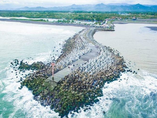 Pantai Glagah Yogyakarta via Blogkulo, 1. Pantai Pulang Sawal, 2. Pantai Pok Tunggal, 3. Pantai Wedi Ombo, 4. Pantai Siung, 5. Pantai Kukup, 6. Pantai Sundak, 7. Pantai Baron, 8. Pantai Sepanjang, 9. Pantai Sadranan, 10. Pantai Ngobaran, 11. Pantai Parangtritis, 12. Pantai Nglambor, 13. Pantai Drini, 14. Pantai Wediombo, 15. Pantai Glagah, 16. Pantai Jogan, 17. Pantai Krakal, 18. Pantai Depok, 19. Pantai Ngrenehan, 20. Pantai Parangkusumo, 21. Pantai Timang, 22. Pantai Nguluran, 23. Pantai Watu Kodok, 24. Pantai Pandansari, 25. Pantai Kesirat, 26. Pantai Goa Cemara, 27. Pantai Pasir Kadilangu, 28. Pantai Sadeng, 29. Pantai Jungwok