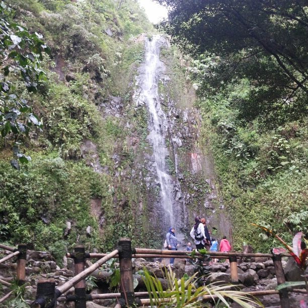 Air Terjun Tlogo Muncar via IG @h.budisantoso, Lokasi Air Terjun Tlogo Muncar, Rute Menuju Lokasi Air Terjun Tlogo Muncar, Harga Tiket Masuk Air Terjun Tlogo Muncar, Fasilitas Penunjang, Pesona Wisata Alam Air Terjun Tlogo Muncar, Tips Berlibur