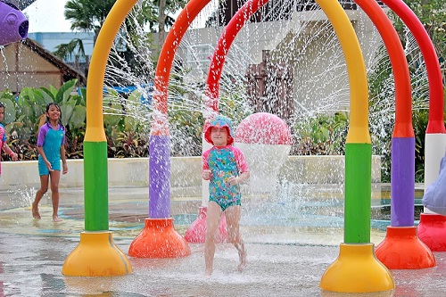 Hip Playground, Lokasi Wahana Permainan Air Jogja Bay Waterpark, Harga Tiket Masuk Jogja Bay Waterpark, Jam Buka Operasional, Fasilitas Penunjang, Wahana Seru Jogja Bay Waterpark, Tips dan Saran