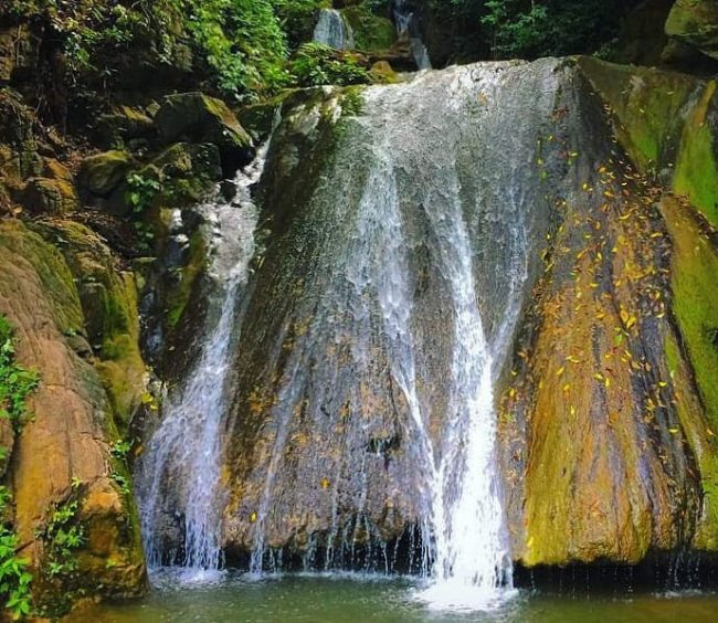 Air Terjun Bakbahu via Pesona Aceh Tenggara, 1. Taman Nasional Gunung Leuser, 2. Gua Lawe Sikap , 3. Taman Nasional Hutan Ketambe , 4. Arung Jeram Sungai Alas , 5. Taman Wisata Lawe Gurah, 6. Masjid Agung At-Taqwa Kutacane, 7. Lapangan Ahmad Yani, 8. Bukit Cinta Kutacane , 9. Air Terjun Lawe Dua , 10. Jambur Mamang , 12. Air Terjun Ketambe , 13. Benteng Kuta Reh , 14. Pantai Goyang, 15. Pantai Timur , 16. Lawe Sikap, 17. Pemandian Air Panas Lawe Ger-Ger, 18. Air Terjun Bakbahu , 19. Waterpark di Kutacane, 20. Situs Rumah Adat, 21. Kuliner Suku Alas dan Kutacane