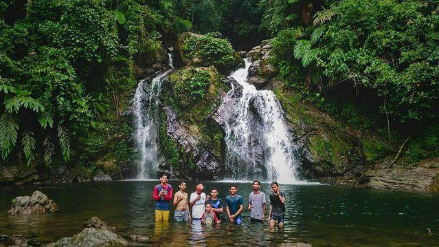 Air Terjun Weh Hilang - Tempat wisata di Aceh Timur, 1. Air Terjun Weh Hilang, 2. Pantai Kuala Beukah, 3. Pantai Kuala Parek, 4. Pantai Idi Cut, 5. Pantai Ketapang Mameh, 6. Situs Kerajaan Peureulak, 7. Pantai Pusong Kuala Idi, 8. Air Terjun Paya Bili, 9. Pantai Wisata Kuala Peudawa, 10. Pantai Kuala Simpang Ulim, 11. Pantai Kuala Geulumpang, 12. Pantai Alur Dua Muka, 13. Taman Bambu Runcing, 14. Hutan Mangrove, 15. Mutiara Waterpark, 16. Hutan Lindung, 17. Gedung Balee Juang, 18. Kolam Renang Tirta Virta Raya
