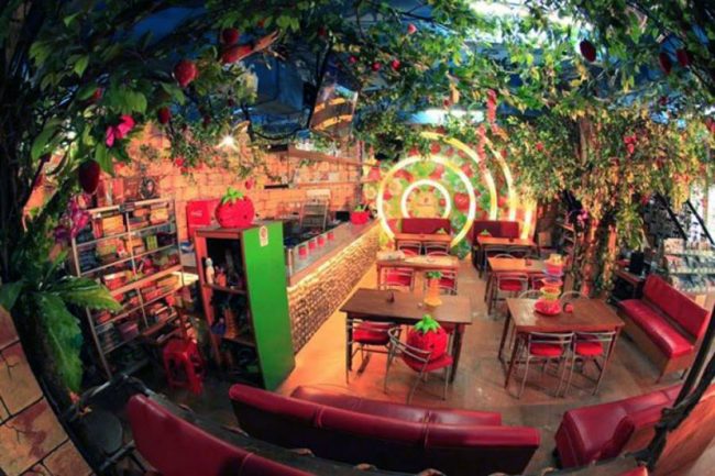 Cafe Strawberry