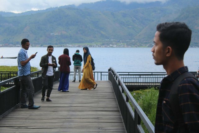 Dermaga Lukup Panalan via Steemit, 1. Danau Laut Tawar, 2. Goa Loyang Datu Merah, 3. Goa Loyang Koro, 4. Air Terjun Mangaya , 5. Kota Takengon , 6. Pantai Menye, 7. Pantan Terong , 8. Bur Telege , 9. Masjid Ruhama Takengon , 10. Arung Jeram Lukup Badak, 11. Gayo Waterpark , 12. Desa Bintang, 13. Buntul Rintis , 14. Lancuk Leweng , 15. Goa Putri Pukes, 16. Atu Tingkok, 17. Dermaga Takengon, 18. Galeri Kopi, 19. Tambatan Perahu, Kampung Lot Kala, 20. Air Terjun Mengaya, 21. Goa Loyang Koro, 22. Loyang Mendale, 23. Bur Gayo Highland, 24. Gunung Singgah Mata, 25. Air Terjun Bur Bulet