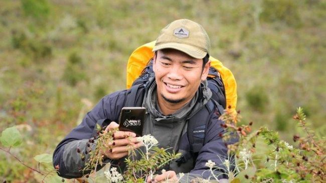 Festival Panen Kopi Bener Meriah via Tribunnews, 1. Kolam Air Panas Simpang Balik, 2. Monumen Radio Rimba Raya , 3. Air Terjun Tansaran Bidin , 4. Air Terjun Reje Ilang, 5. Air Terjun Bintang Musara , 6. Makam Datu Beru , 7. Arung Jeram Samar Kilang , 8. Puncak Burni Telong , 9. Danau Lut Kucak , 10. Air Panas Bandar Lampahan , 11. Mendaki Gunung Geureudong , 12. Jembatan Kala Semayon , 12. Festival Panen Kopi Bener Meriah , 13. Wih Ni Kulus , 14. Lembah Pentago , 15. Pacuan Kuda Tradisional