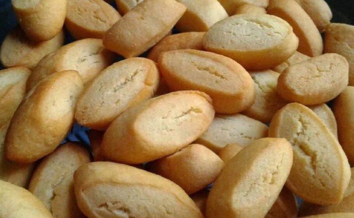 Kue Biji Ketapang