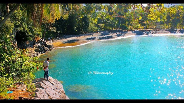 Pantai Batee Puteh via Steemit @Feezgraphy, 1. Arung Jeram di Sungai Alas, 2. Air Terjun Tingkat Tujuh, 3. Tapak Tuan Tapa, 4. Pantai Batee Putih, 5. Pantai Bidari Samadua, 6. Pantai Lhok Nibong, 7. Pantai Ujong Nibong, 8. Pantai Lhok Mamplam, 9. Pemandian Air Dingin, 10. Air Terjun Dingin, 10. Pemandian Panjupian, 11. Talago Batu, 12. Sungai Lawe Melang, 13. Batu Putri Batupang, 14. Pulau Dua Bakongan, 15. Bukit Puncak Gemilang, 16. Batu Berlayar, 17. Pantai Lhok Rukam, 18. Pantai Seurudong, 19. Pantai Seubadeh, 20. Air Terjun Tangga Seribu, 21. Pantai Pasir Putih, 22. Pantai Batu Hitam, 23. Pemandian Putri Naga, 24. Jambo Hatta, 25. Masjid Istiqamah Tapak Tuan, 26. Tapak Tuan Taman Pala, 28. Wisata Edukasi Penyu Belimbing, 29. Pantai Cemara Ujung Batu Pasieraja, 30. Pantai Ladang Tuha Pasieraja, 31. Danau Laut Bangko, 32. Air Terjun Air Pinang, 33. Air Terjun Telago Batu Mersak, 34. Pantai Batee Puteh, 35. Pantai Bakongan Timur
