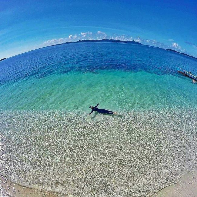 Pulau Sikandang, 1. Kolam renang singapura waterboom, 2. Pulau Tailana , 3. Pantai Amandangan, 4. Pulau Palambak , 5. Danau Tana Bara, 6. Air Terjun Lae Gecih, 7. Pulau Bengkaru , 8. Danau Cingkam, 9. Pantai Cemara Indah – Pantai Gosong Telaga, 10. Wisata Pulau Banyak , 11. Pulau Malelo , 12. Kemah di Pulau Asok , 13. Pulau Lambudung , 14. Pulau Rangit , 15. Danau Bungara , 16. Hutan Rawa Singkil , 17. Pulau Tuangku , 18. Pantai Pulo Sarok, 19. Wisata Pulo Madura Rimo, 20. Pulau Lamun, 21. Pulau Pabisi, 22. Air Terjun Lae Petal, 23. Pulau Sikandang, 24. Pulau Panjang, 25. Air Terjun Kedabuhan