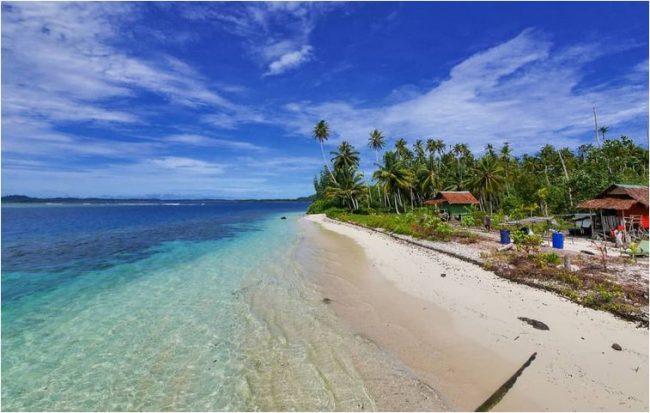 Wisata Pulau Banyak via IG @jejakkakisumatera, 1. Kolam renang singapura waterboom, 2. Pulau Tailana , 3. Pantai Amandangan, 4. Pulau Palambak , 5. Danau Tana Bara, 6. Air Terjun Lae Gecih, 7. Pulau Bengkaru , 8. Danau Cingkam, 9. Pantai Cemara Indah – Pantai Gosong Telaga, 10. Wisata Pulau Banyak , 11. Pulau Malelo , 12. Kemah di Pulau Asok , 13. Pulau Lambudung , 14. Pulau Rangit , 15. Danau Bungara , 16. Hutan Rawa Singkil , 17. Pulau Tuangku , 18. Pantai Pulo Sarok, 19. Wisata Pulo Madura Rimo, 20. Pulau Lamun, 21. Pulau Pabisi, 22. Air Terjun Lae Petal, 23. Pulau Sikandang, 24. Pulau Panjang, 25. Air Terjun Kedabuhan