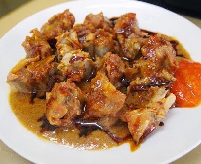 Batagor via Pinterest, 1. Keripik Daun Singkong, 2. Kue Semprong, 3. Makanan Khas Sunda Di Ampera Cibabat, 4. Kuliner Kafe Kupu – kupu, 5. Ayam Bakar Sambal Cimahi, 6. Kue Balok, 7. Bakso Pak Trisno, 8. Peuyeum, 9. Pisang Bollen, 10. Tempe Gila, 11. Picnic Roll, 12. Surabi, 13. Ramen Teppan Cimahi, 14. Sale Pisang, 15. Oncom, 16. Batagor, 17. Tahu Susu, 18. Gepuk, 19. Batik Cimahi, 20. Onde Ketawa, 21. Dendeng Jantung Pisang (Denjapi), 22. Kerajinan Bambu, 23. Bandrek Babennagen, 24. Yogurt Cimahi