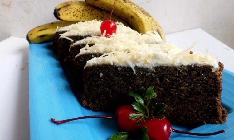 1. Kue Mochi Lampion, 2. Bandros Mang Ata, 3. Tutug Oncom, 5. Roti Priangan, 6. Nasi Uduk Ungu, 7. Bolu Pisang, 8. Surabi khas Sukabumi, 9. Sekoteng Singapore, 10. Bubur Ayam, 11. Coklat Unaichoco, 12. Mie Bakso Super H Achmad Sudja’i, 13. Bubur Ayam Bu Nut, 14. Mie Goreng, 16. Wedang Ronde, 17. Leor Daging, 18. Nasi Hijau, 19. Kue Jahe, 20. Sagon Bakar, 21. Pepes Ikan, 22. Pisang Coklat Cakra, 23. Ciuk, 24. Deblo, 25. Sate Aci, 26. Kuliner Odeon, 27. Teci, 28. Japlak, 29. Aneka Kerajinan Batu, 30. Kerajinan Bambu, 31. Aneka Kerajinan Tanduk