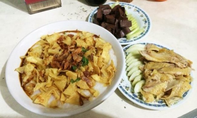 Bubur Ayam via Garnesia, 1. Kue Mochi Lampion, 2. Bandros Mang Ata, 3. Tutug Oncom, 5. Roti Priangan, 6. Nasi Uduk Ungu, 7. Bolu Pisang, 8. Surabi khas Sukabumi, 9. Sekoteng Singapore, 10. Bubur Ayam, 11. Coklat Unaichoco, 12. Mie Bakso Super H Achmad Sudja’i, 13. Bubur Ayam Bu Nut, 14. Mie Goreng, 16. Wedang Ronde, 17. Leor Daging, 18. Nasi Hijau, 19. Kue Jahe, 20. Sagon Bakar, 21. Pepes Ikan, 22. Pisang Coklat Cakra, 23. Ciuk, 24. Deblo, 25. Sate Aci, 26. Kuliner Odeon, 27. Teci, 28. Japlak, 29. Aneka Kerajinan Batu, 30. Kerajinan Bambu, 31. Aneka Kerajinan Tanduk