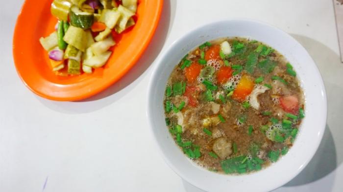 Empal Asem Amarta via Tribunnews, 1. Empal Gentong, 2. Nasi Jamblang, 3. Docang, 4. Mie Koclok, 5. Nasi Lengko, 6. Sate Kalong, 7. Teh Poci, 8. Kerupuk Melarat, 9. Tahu Gejrot, 10. Bubur Sop, 11. Empal Asem Amarta, 12. Serabi, 13. Terasi Cirebon, 14. Gado – gado Ayam, 15. Sirup Tjampolay, 16. Kerupuk Udang, 17. Tape ketan Daun Jambu, 18. Rengginang, 19. Ikan Asin, 20. Growolan, 21. Kerupuk Kulit (Kerupuk Lambak), 22. Ondal Andil, 23. Gadungan, 24. Rarawuan, 25. Gepu, 26. Apem, 27. Wajik Komplang, 28. Emping, 29. Kue Gapit, 30. Jeniper (jeruk nipis peras), 31. Gula Batu, 32. Tahu Petis, 33. Sambal Asem, 34. Cirebon Kelana, 35. Cirebon Sultana, 36. Aci Dikoko, 37. Toko Daud, 38. Kue Satu, 39. Atom Kocir Bakpia’e Wong Cirebon, 40. Jambal Roti, 41. Batik Cirebon, 42. Keripik Tempe Sagu