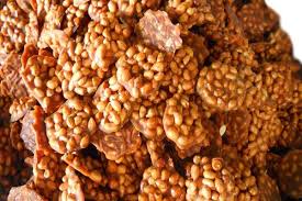 Noga Kacang, 1. Kue Aci, 3. Kalua Jeruk, 4. Batik Tasikmalaya, 5. Payung Geulis, 6. Kelom Geulis, 7. Kolontong, 8. Nasi Cikur, 9. Rengginang Oyek, 10. Bubur Ayam Haji Zaenal, 11. Soto Ayam Pataruman, 12. Sale Pisang, 13. Mie Bakso Laksana, 14. Keripik Sukun, 15. Kupat Tahu Tasikmalaya, 16. Martabak Ramayana, 17. Tahu Bulat, 18. Cilok Goang, 19. Pecel Oranye, 20. Mie Ayam Pelangi, 21. Pancake, 22. Opak, 23. Wajit, 24. Citruk, 25. Nasi TO Tasik, 26. Godeblag, 27. Noga Kacang, 28. Es Bojong, 29. Sate Maranggi, 30. Kemplang, 31. Sambal Goang, 32. Ulen, 1. Pusat Oleh-oleh dan cemilan Tasikmalaya Parakannyasang, 2. Simpang Lima, 3. Nesa Oleh-oleh Khas Tasik, 4. Sanggar Karya Cipta Rasa, 5. Sentral kerajinan batik