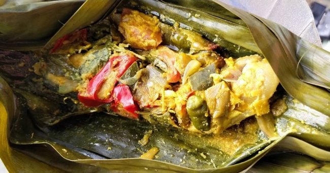 Mih Iteung, Mie Lidi khas Banjar, 1. Rangicok, 2. Mih Iteng, Mie Lidi khas Banjar, 3. Galendo dan Sale Pisang, 4. Kacang Umpet, 5. Bakso Gawier, 6. Sambal Khas Banjar, 7. Mie Bebek dan Nasi Bakar, 8. Nasi Timbel, 9. Kupat Tahu Pak Ujang, 10. Bakso M Penjol, 11. Goreng Manuk, 12. Mie Ayam OSIS Kenanga, 13. Bakso Sari Rasa H. Ayo Sunaryo, 14. Pepes Lubang, 15. Pepes Ikan, 16. Mie Ayam Bakso Mang Endut, Cisaga