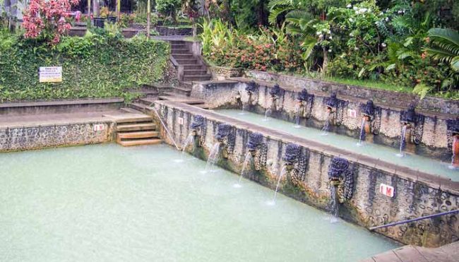 Air Panas Banjar, 1. Air Terjun Lembah Jian, 2. Air Terjun Bertingkat Gitgit, 3. Air Panas Banjar, 4. Air Terjun Mekalongan, 5. Air Terjun Lemukih, 6. Air Terjun yeh Mampeh, 7. Air Terjun Melanting, 8. Air Terjun Munduk, 9. Air Terjun Banyumala, 10. Air Terjun Tembok Barak, 11. Air Terjun Aling – Aling, 12. Air Terjun Jambangan, 13. Air Terjun Sekumpul, 14. Air Terjun Carat Kecil, 15. Air Terjun Carat Besar, 16. Bali Handara Kosaido, 17. Air Terjun Kroya, 18. Air Terjun Yeh Salem, 19. Air Terjun Jembong, 20. Air Terjun Wana Ayu, 21. Air Terjun Tinggarsari, 22. Air Terjun Pucak Manik, 23. Air Terjun Sing – Sing, 24. Air Terjun Colek Pamor, 25. Air Terjun Ceburan, 26. Air Terjun Pucuk, 27. Air Terjun Kembar Sambangan, 28. Air Terjun Cemara, 29. Air Terjun Canging, 30. Air Terjun Dedari, 31. Air Terjun Fiji, 32. Air Terjun Bengbengan, 33. Air Terjun Amer Pakisan, 34. Air Terjun Yeh Bayah, 35. Pantai Batu Sungu, 36. Pantai Penuktukan, 37. Pantai Umeanyar, 38. Pantai Penimbangan, 39. Pantai Banyuwedang, 40. Air Panas Banyuwedang, 41. Pantai Gondol, 42. Pantai Pemuteran, 43. Pantai Goris Pejarakan, 44. Pantai Kerobokan, 45. Pantai Lovina, 46. Pantai Batu Ampar Pejarakan, 47. Vihara Buddha Banjar, 48. Pemandian Air Sanih, 49. Taman Nasional Bali Barat, 50. Ex Pelabuhan Buleleng, 51. Danau Buyan, 52. Danau Tamblingan, 53. Ayunan dan Anjungan Wanagiri, 54. Wisata Desa Kuno Sembiran, 55. Pemandangan Sekitar Pura Bukit Pucak Sakti, 56. Wisata Desa Julah, 57. Situs Batu Gambir Upit, 58. Gedong Kirtya, 59. Pantai Celagi Bantes, 60. Pura Ponjok Batu, 61. Museum Buleleng, 62. Rumah Pohon Temega, 63. Desa Wisata Bulian, 64. Krisna Fantastic Land, 65. Pasar Anyar, 66. Pulau Menjangan, 67. Budidaya Mutiara Penyambangan, 68. Pura Dalem Segara Madu, 69. Pura Beji Sangsit, 70. Bukit Batu Kursi, 71. Pulau Putih, 72. Desa Wisata Sidetapa, 73. Desa Wisata Cempage, 74. Kubu Hobbit Pedawa, 75. Menara Bambu Tigawasa, 76. Pantai Sanggalangit, 77. Pantai Pacung, 78. Wisata Selfie Madenan, 79. Air Terjun Bertingkat Silangjana, 80. Pantai Tukad Puyung Bukti, 81. Pantai Anturan, 82. Pemandian Mumbul Anturan, 83. Bendungan Tirab Ularan, 84. Bendungan Gerogak, 85. Terasering Busungbiu, 86. Desa Wisata Bebetin, 87. Air Terjun Seseran, 88. Desa Wisata Kaliasem, 89. Bukit Teletubbies Kubutambahan, 90. Agrowisata Sepang, 91. Desa Wisata Subuk, 92. Air Terjun Umejero, 93. Agrowisata Umejero, 94. Taman Kota Singaraja, 95. Agrowisata Anggur Banyupoh, 96. Pura Pulaki, 97. Pantai Pulaki, 98. Pelabuhan Celukan Bawang, 99. Pantai Sangsit